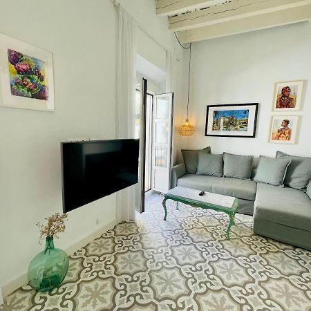 Modern Apartment In The City Centre, La Alameda Sevilla Buitenkant foto