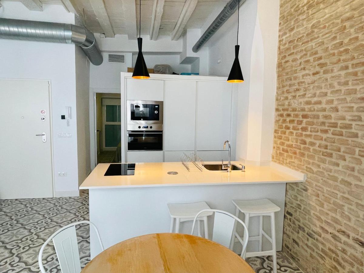 Modern Apartment In The City Centre, La Alameda Sevilla Buitenkant foto